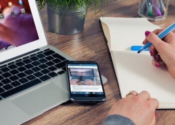 Reducir la jornada laboral o tomarse vacaciones: ¿qué prefieren los peruanos?